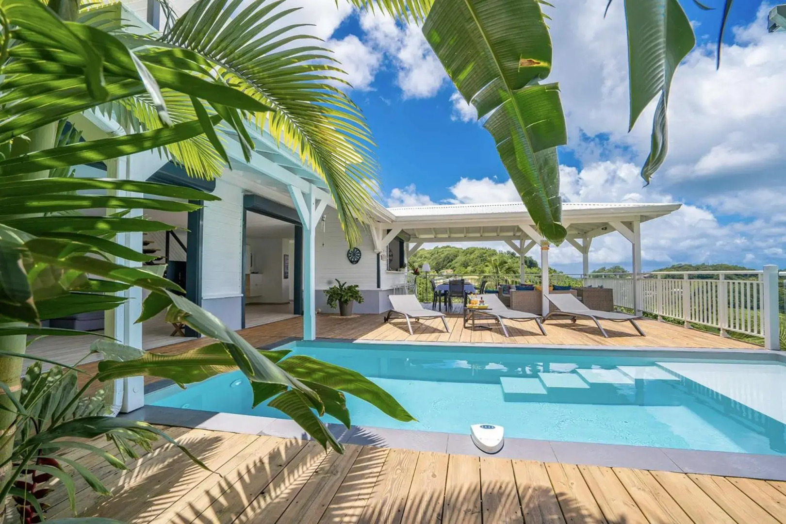 Villa Lanati, 4 ch avec piscine & vue campagne