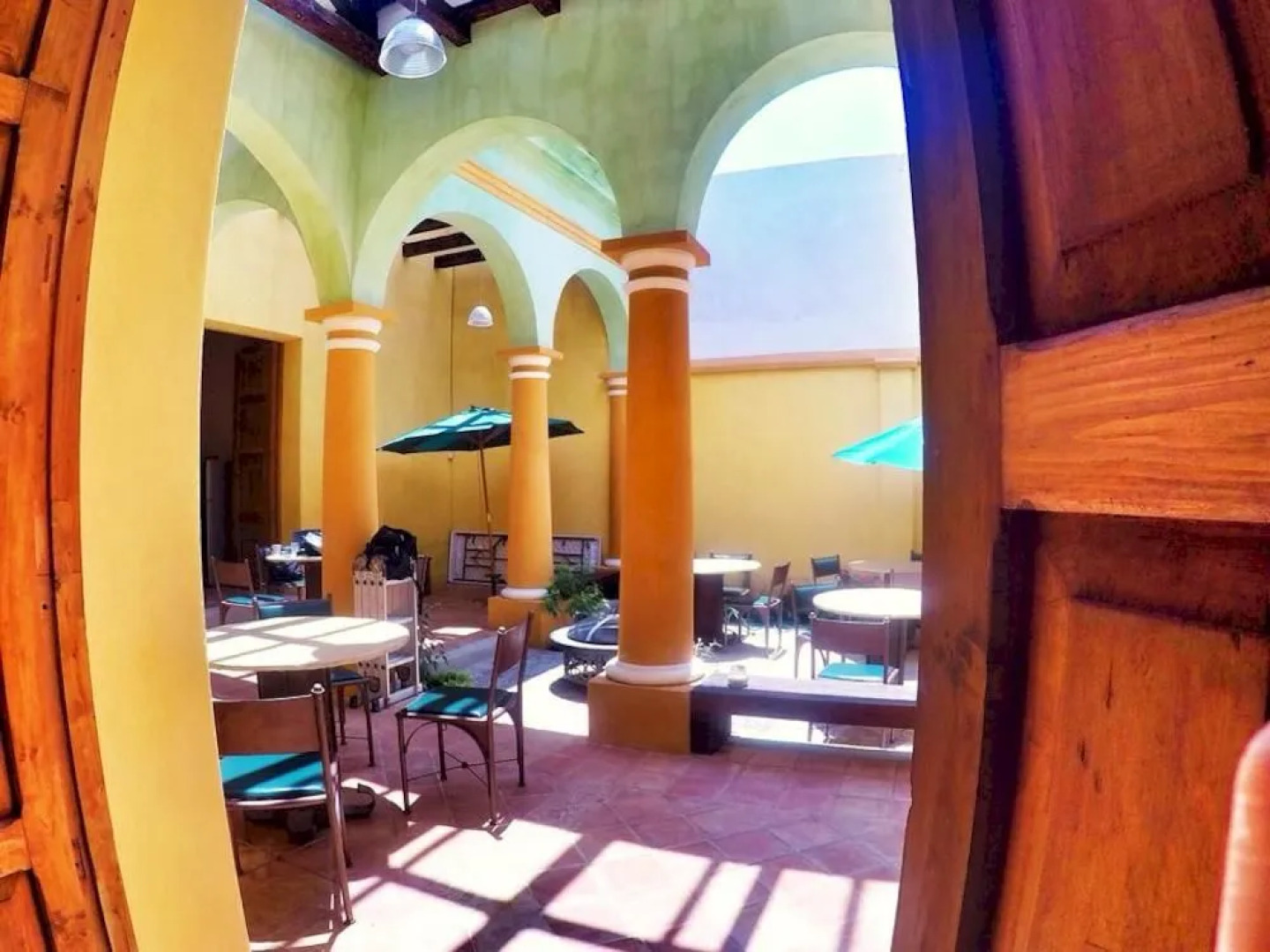 Snail Bed and Breakfast - Hostel - Adults only