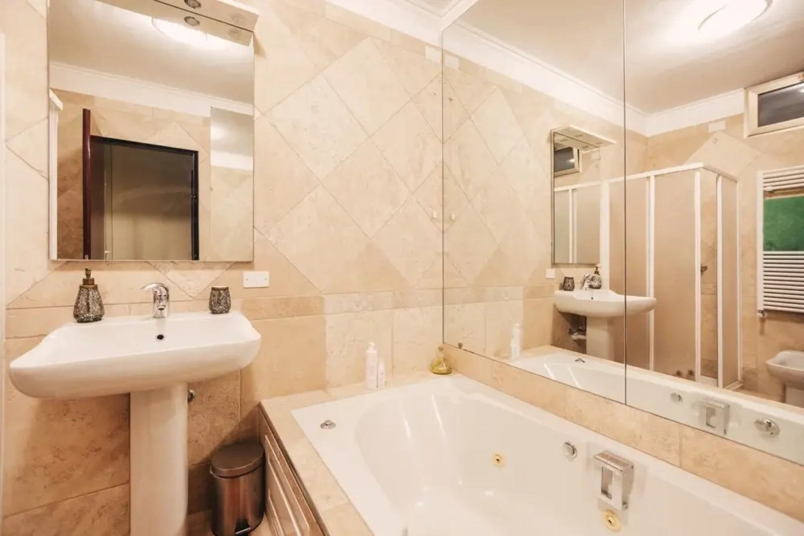 I Giardini del Sole con Piscina by Wonderful Italy