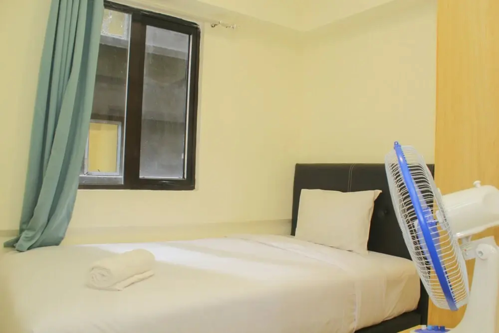 Comfort Living 2BR at Meikarta Apartment