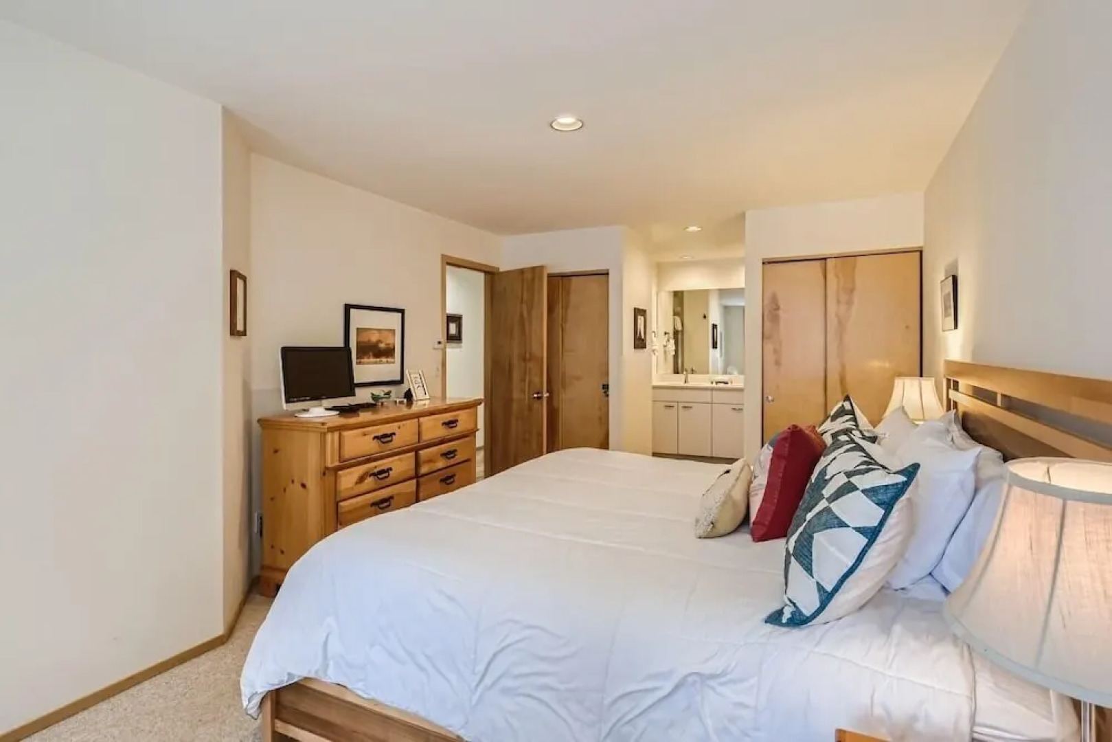 River Glen  106c 2 Bedroom Condo by RedAwning