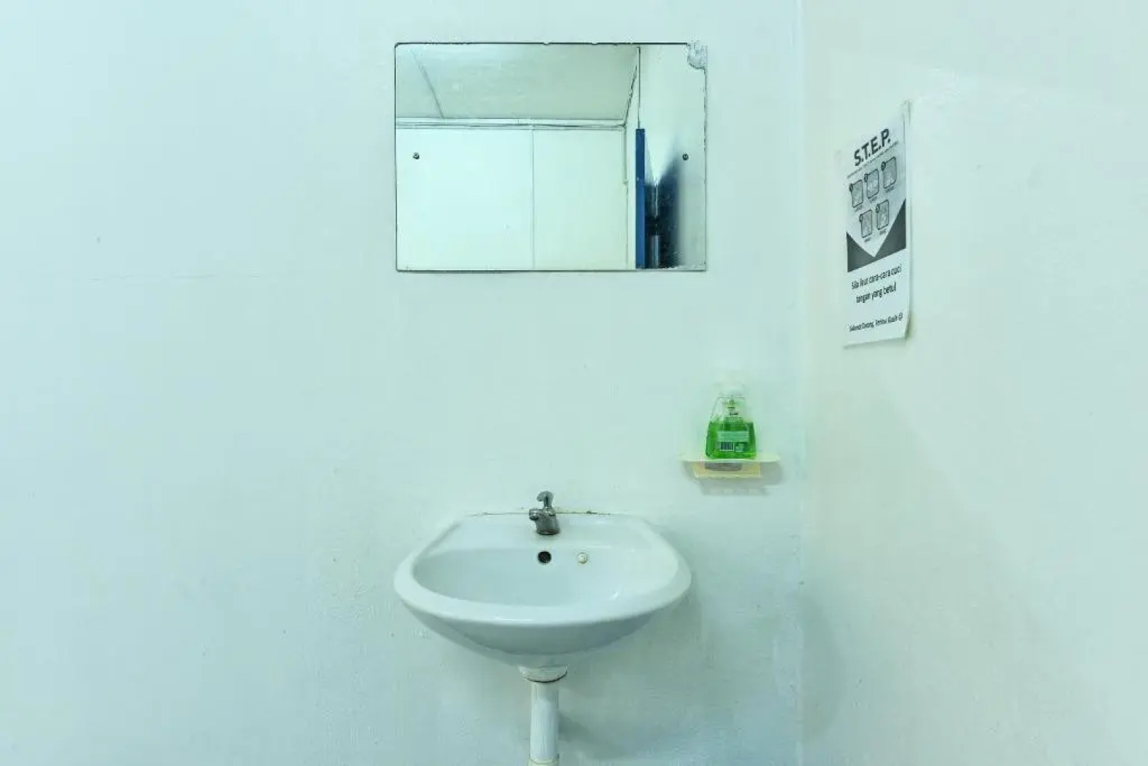 OYO 90734 Tata Inn Hotel