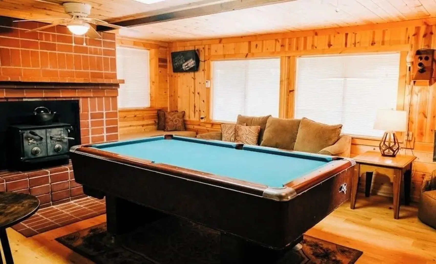 Lakeview Cabin with Boat Slip