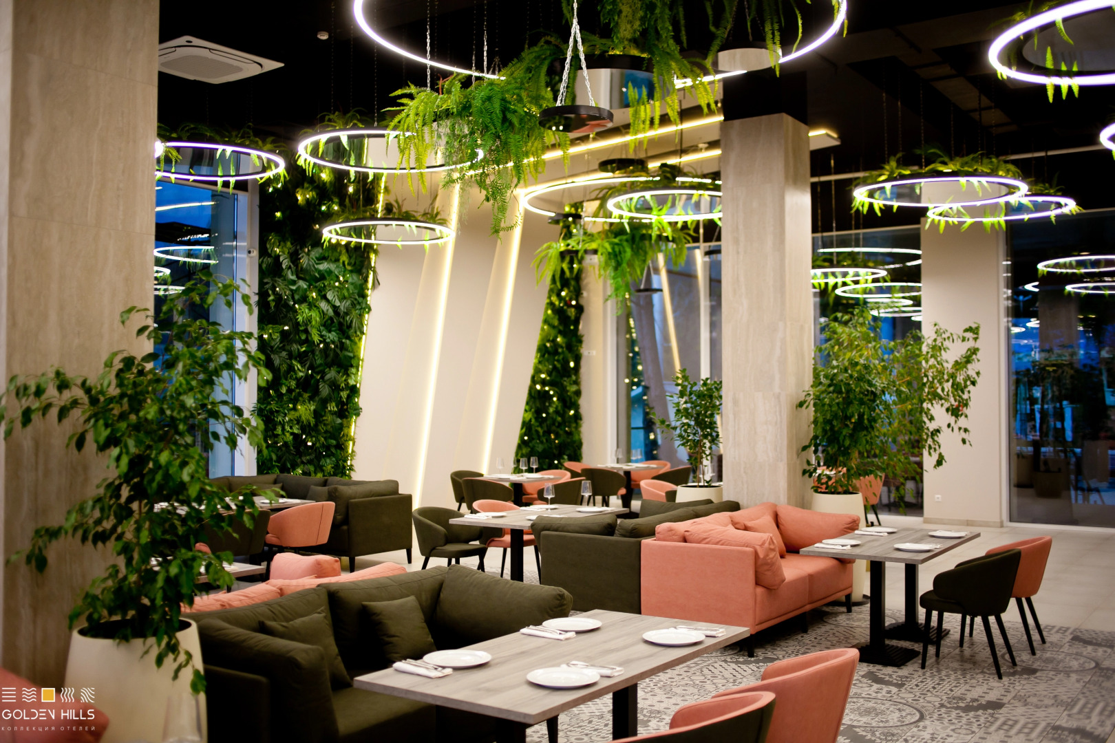 Голден Хиллс