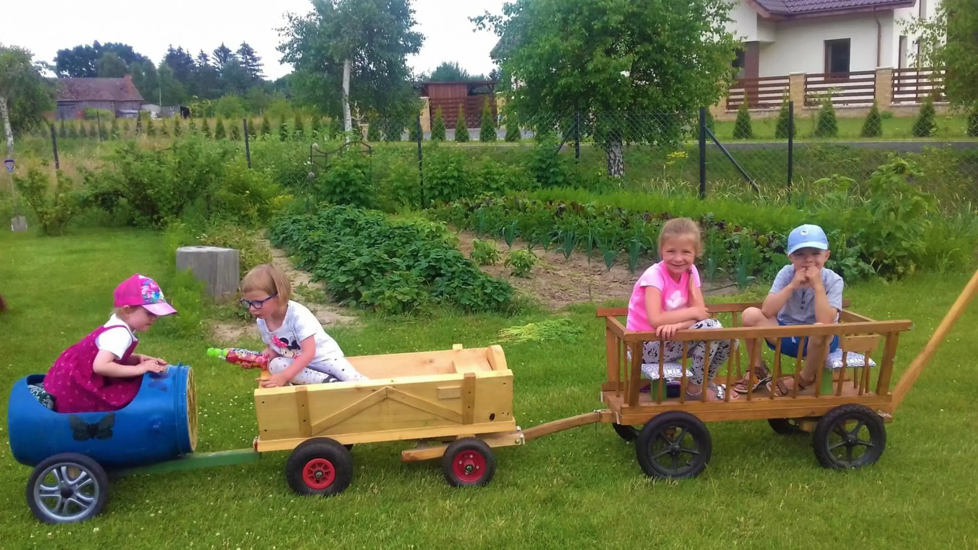Pokoje gościnne " Przysiółek"