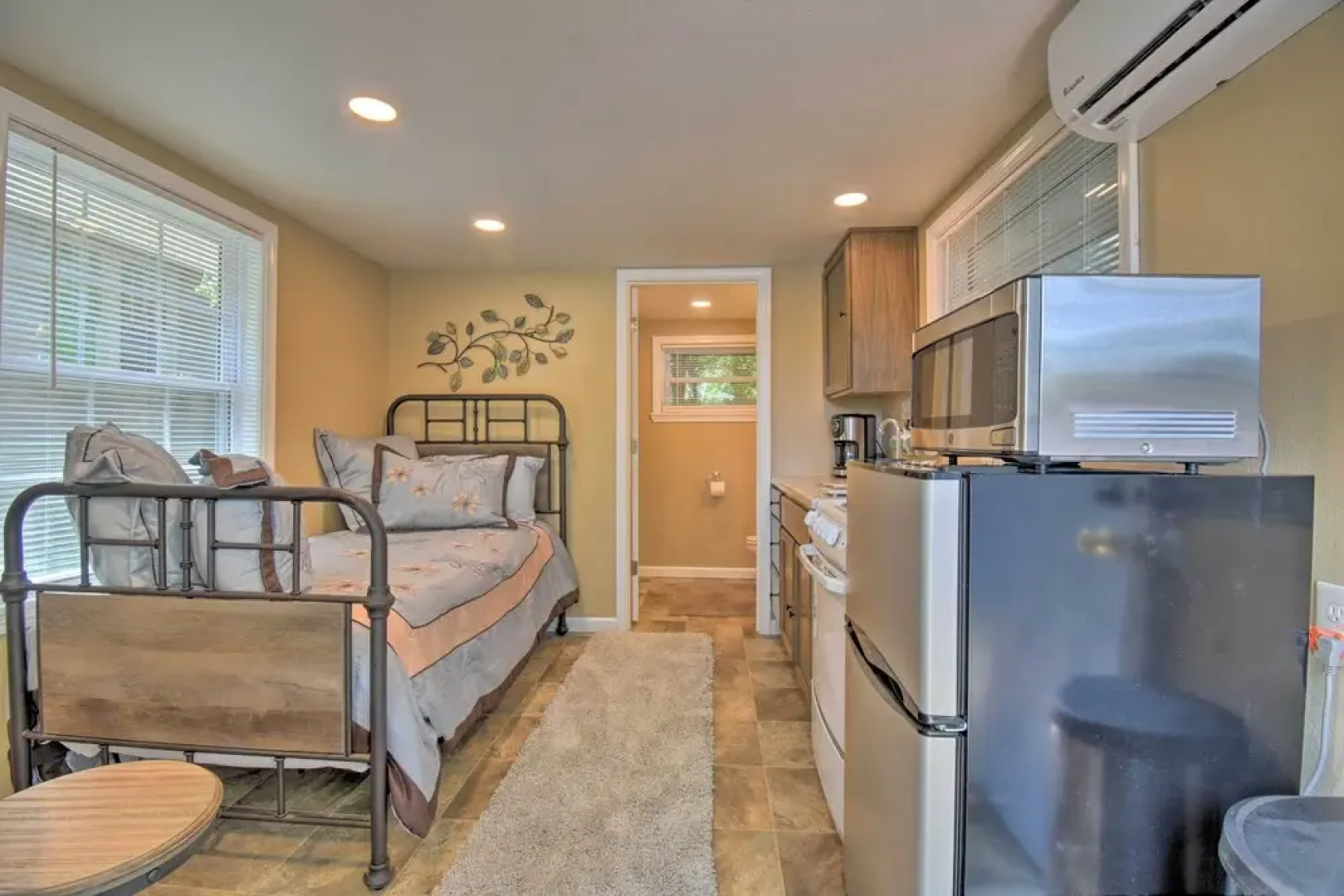 Studio 1 Mi to Dtwn Hot Springs & Nat'l Park!