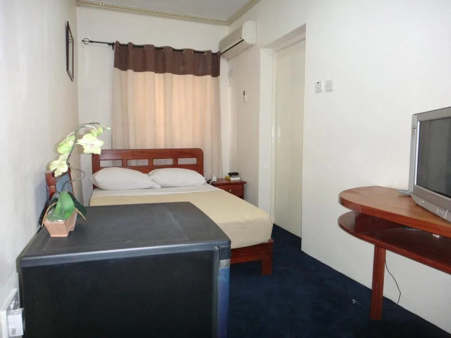 ED Scob Suites Limited