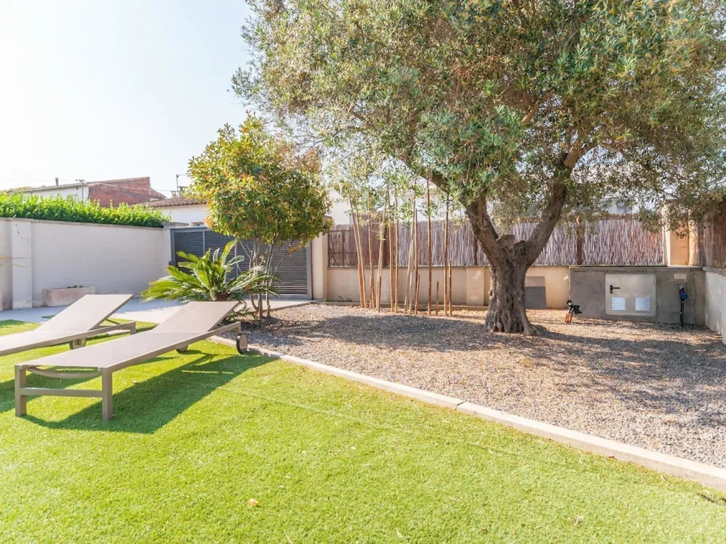 Fantastic Holiday Home in St Pere Pescador Spain With Pool