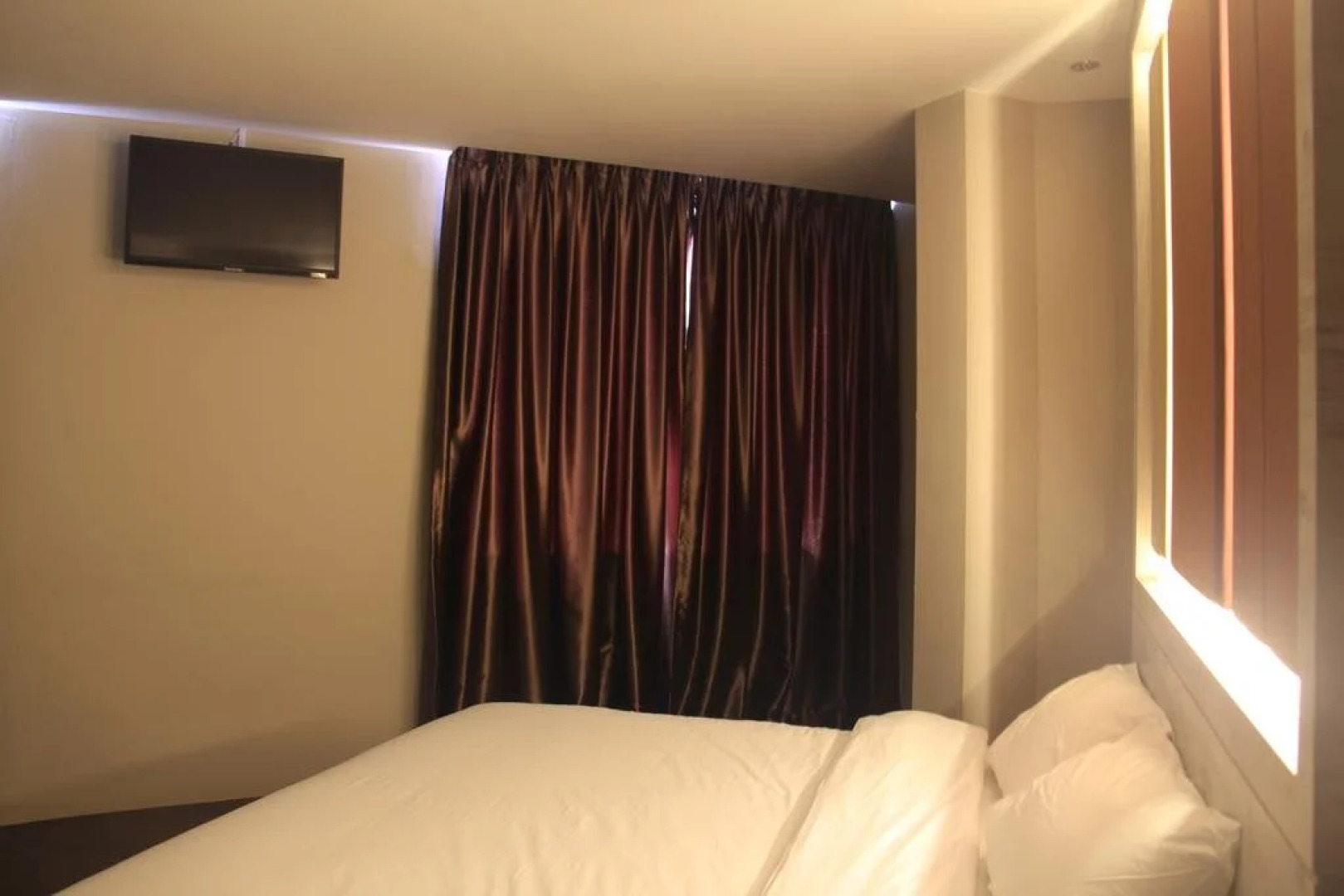 OYO 89620 Merge Summit Boutique Hotel