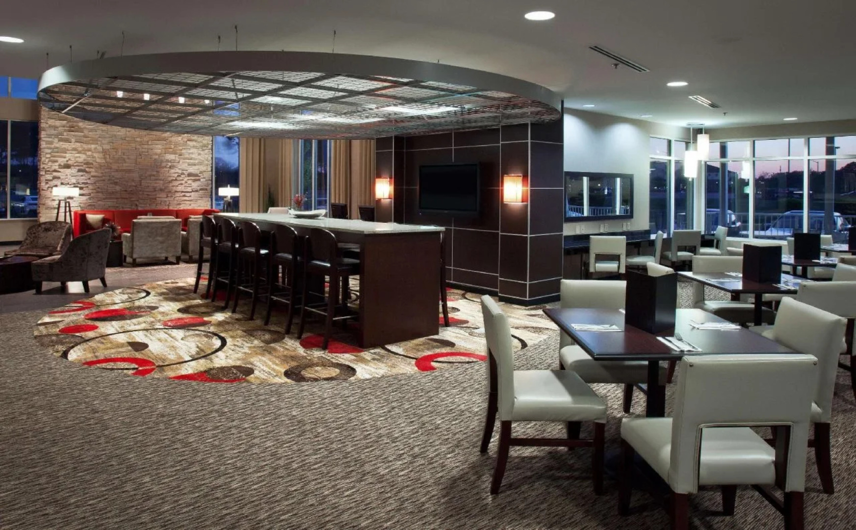 DoubleTree by Hilton Hotel Savannah Airport