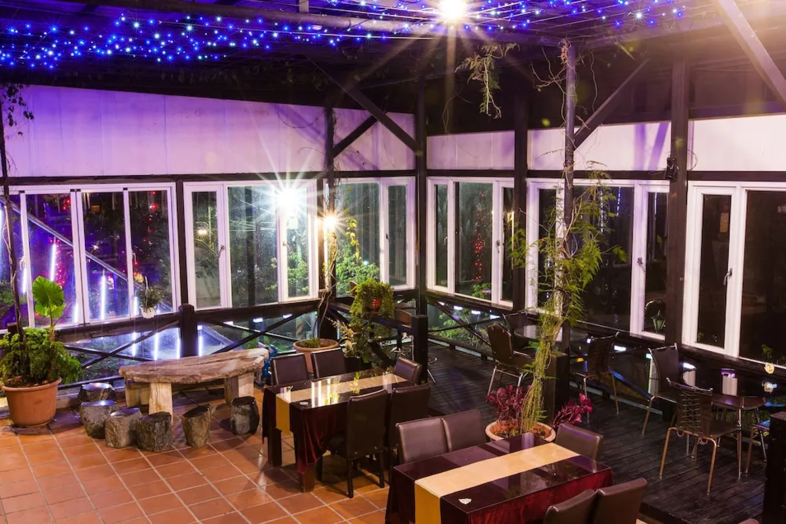 Zusin Shin Garden Hotel