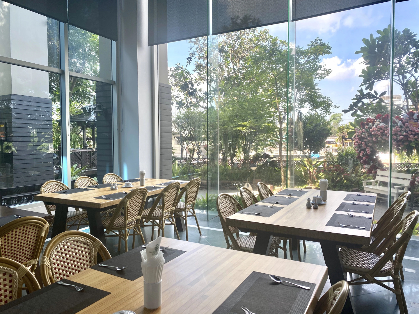 Krungsri River Hotel