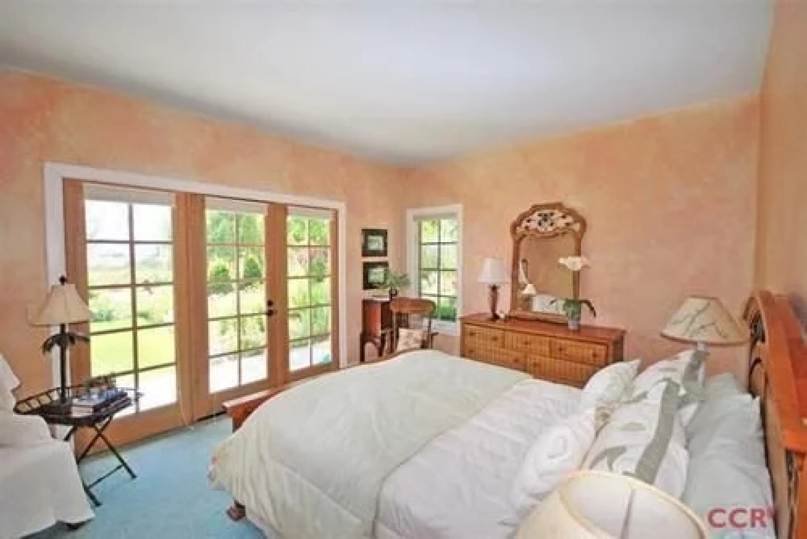 Wellsona Vineyard 3 Br home by RedAwning