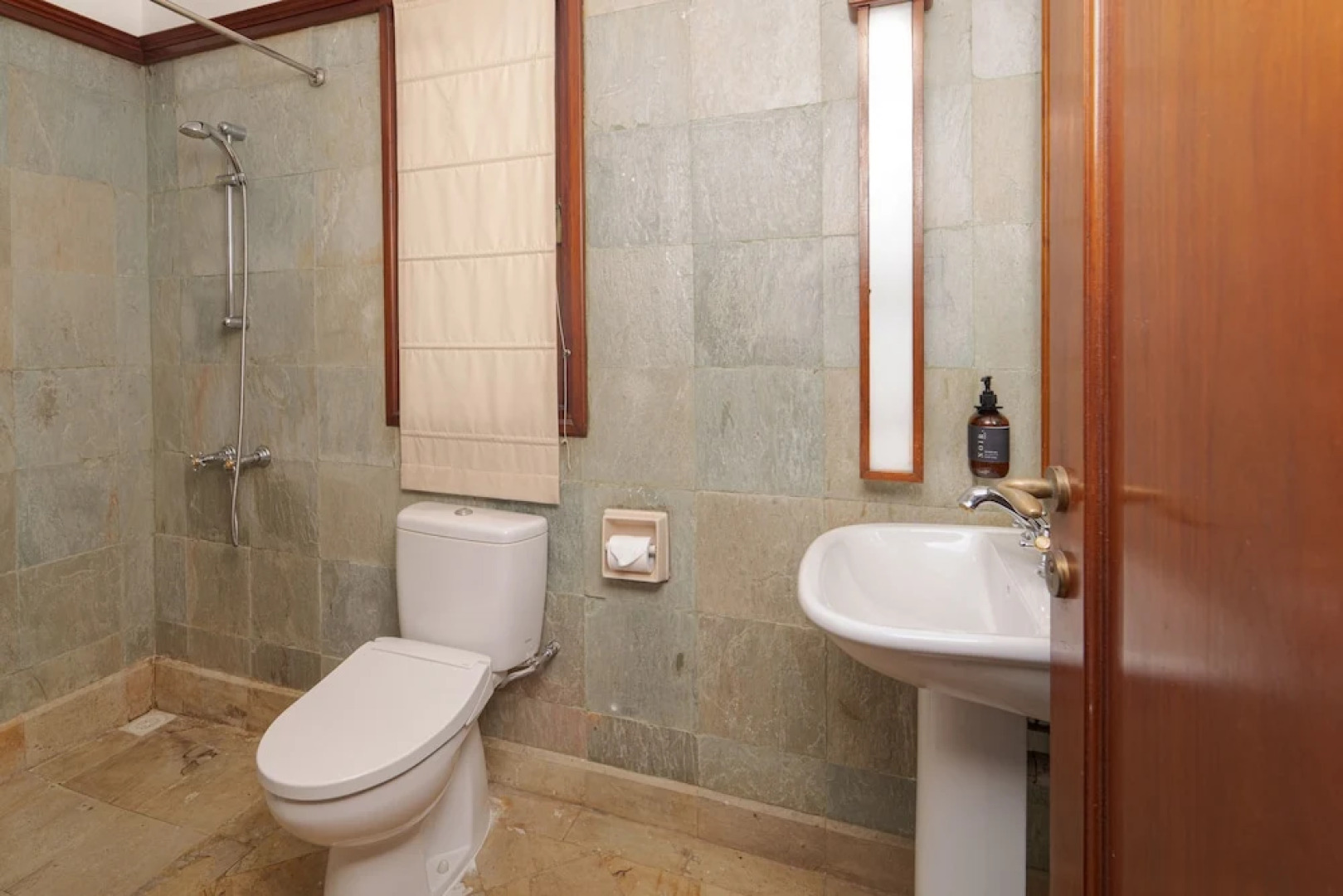 Indra Maya Pool Villas