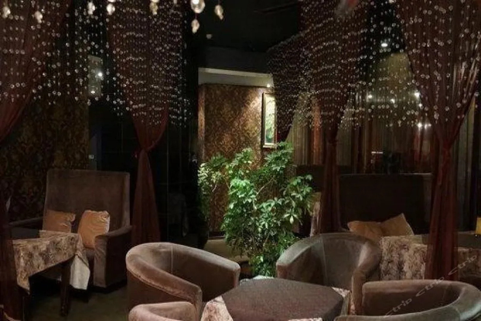 Tuanjie Business Hotel