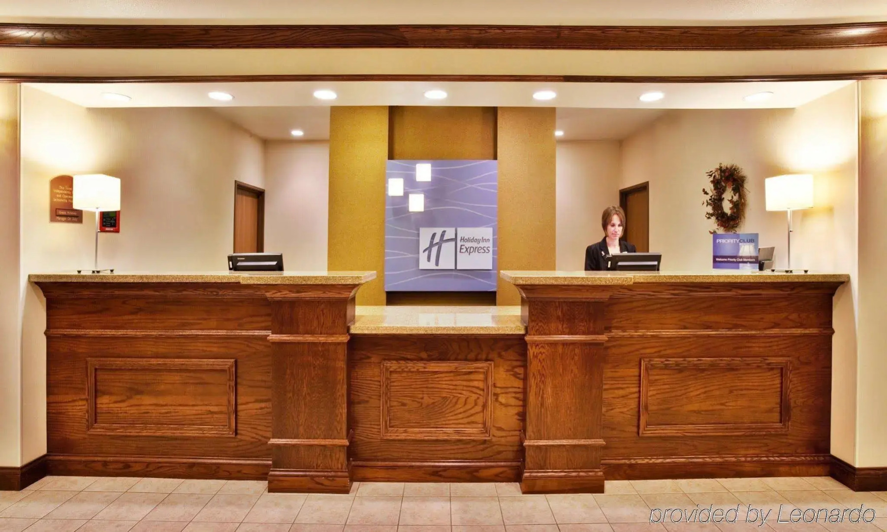 Holiday Inn Express Hotel & Suites Jacksonville by IHG