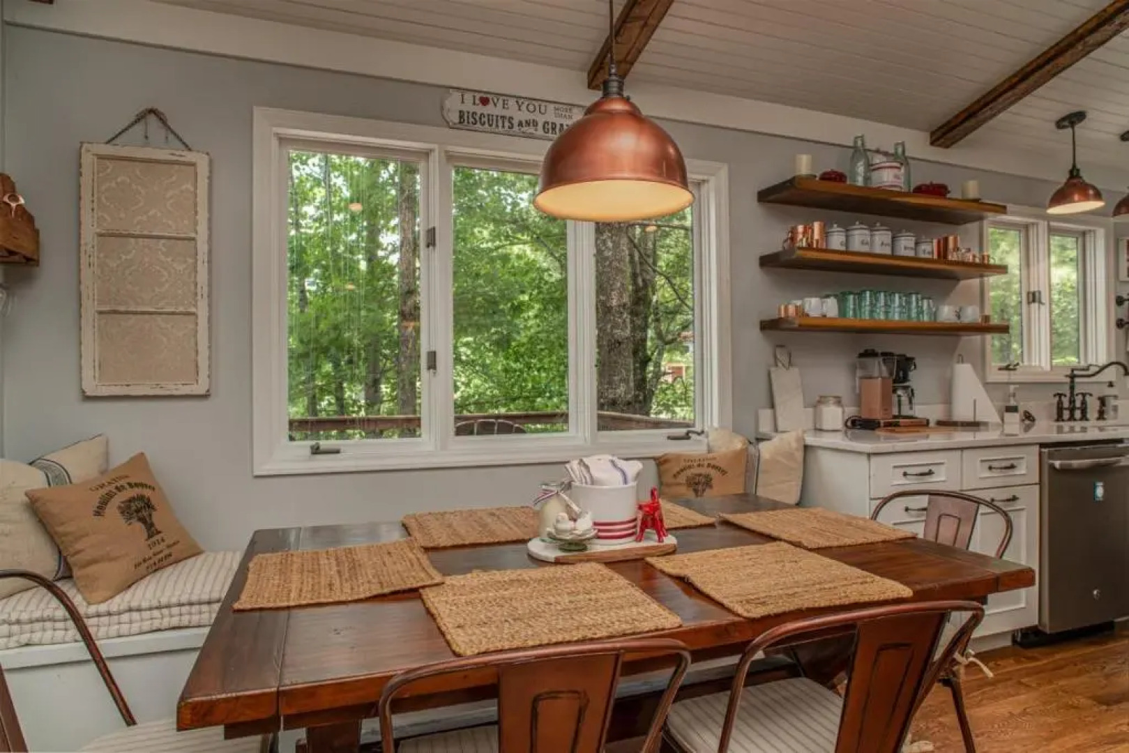 Lakeside Rays in Brevard