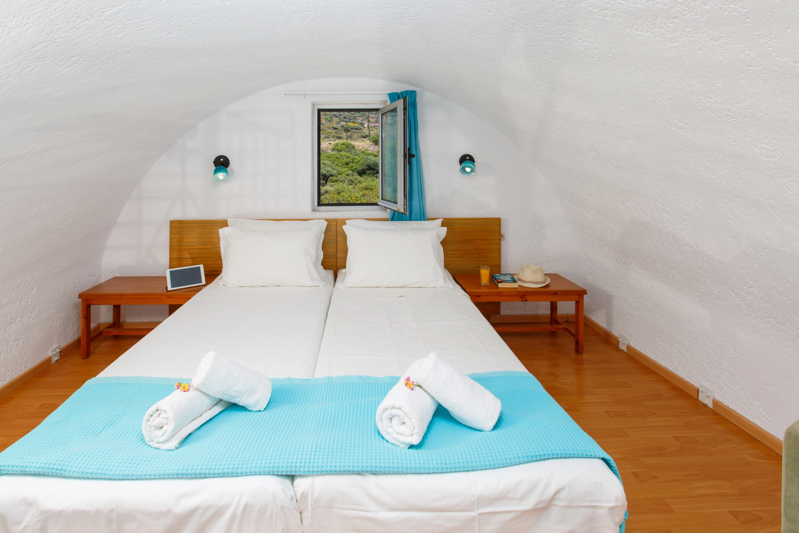 Romantica Beach Villas