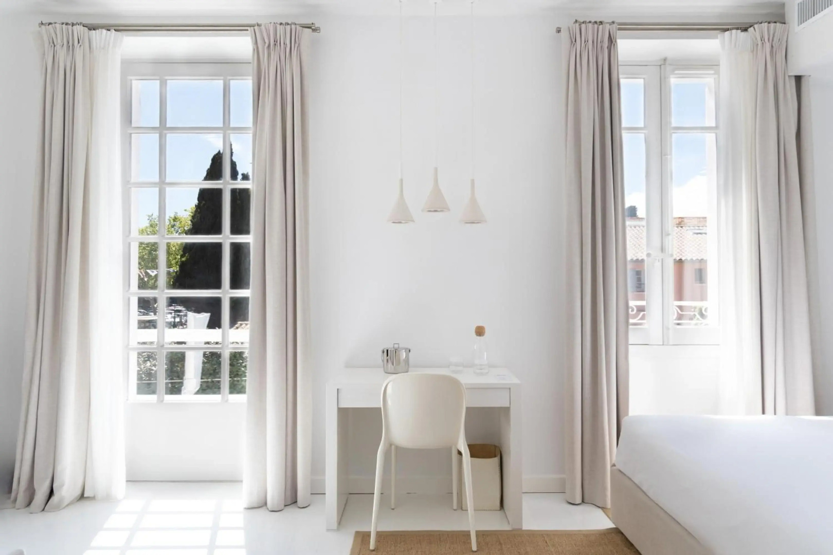 White 1921 Saint-Tropez