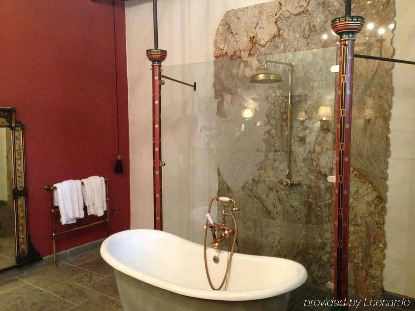 Thornbury Castle, Relais & Châteaux