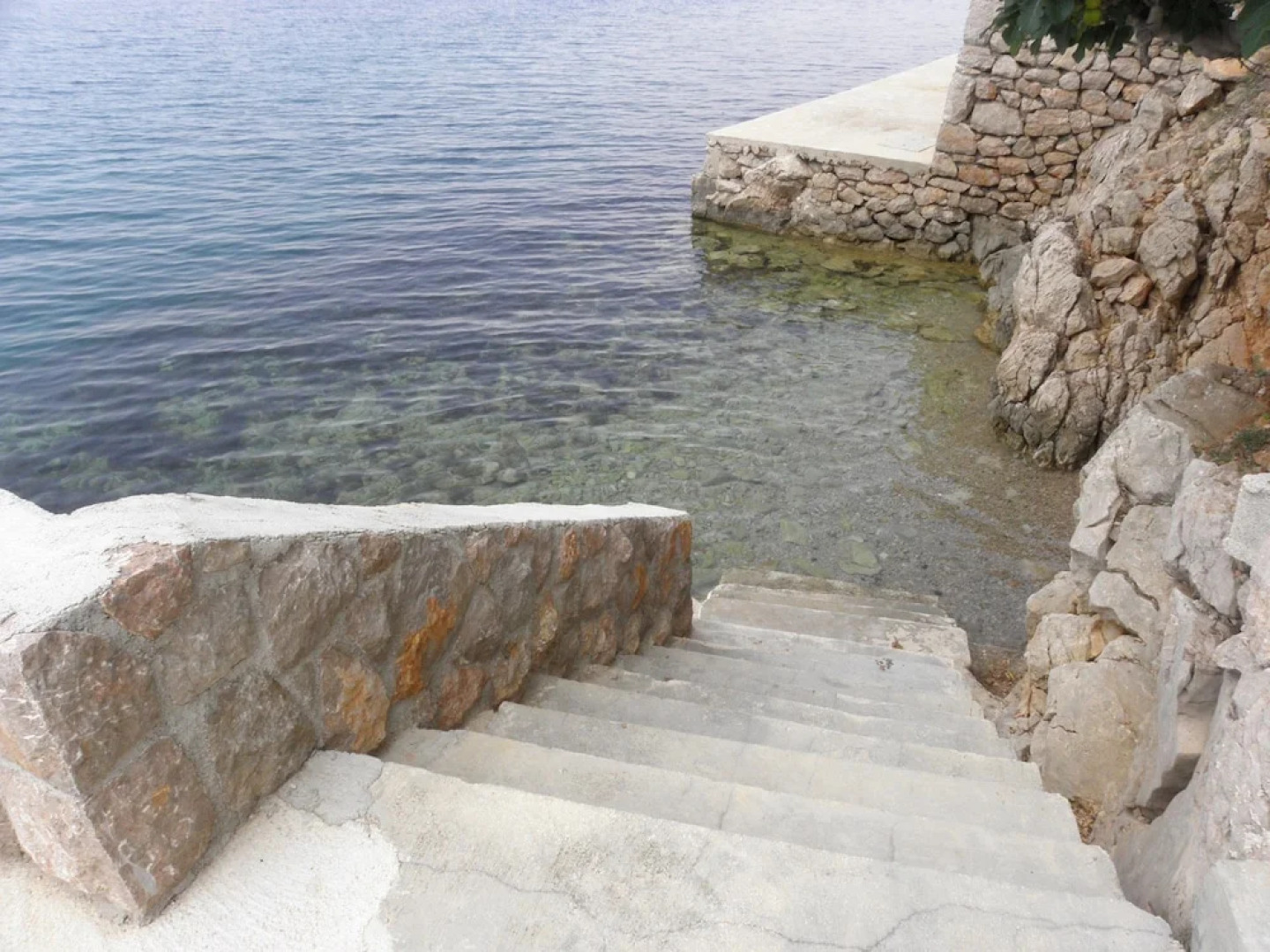Neda - 5 m From sea - A2