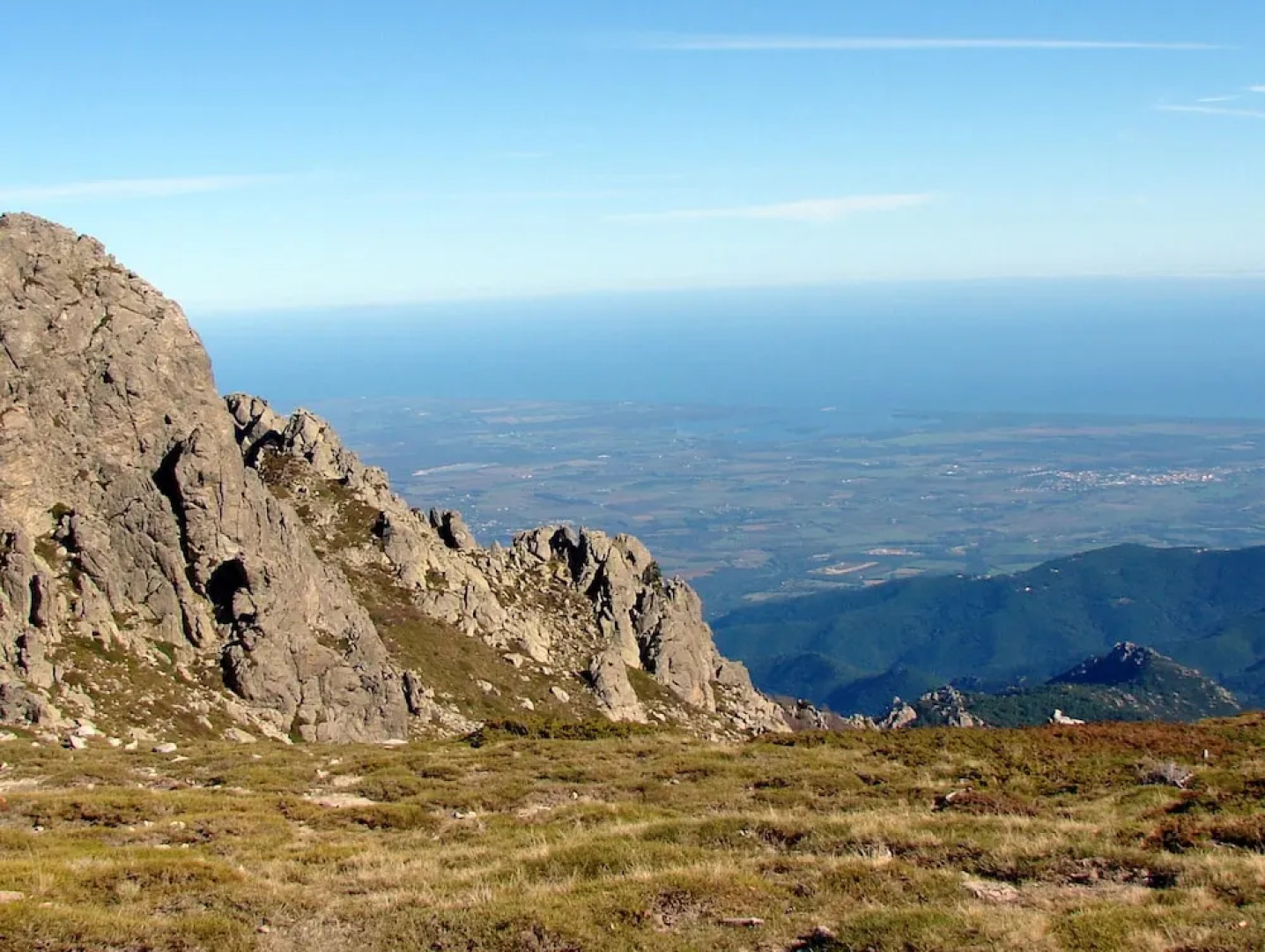 Bungalow With 2 Bedrooms in Santa-lucia-di-moriani, With Wonderful Mountain View, Enclosed Garden and Wifi - 600 m From the Beach