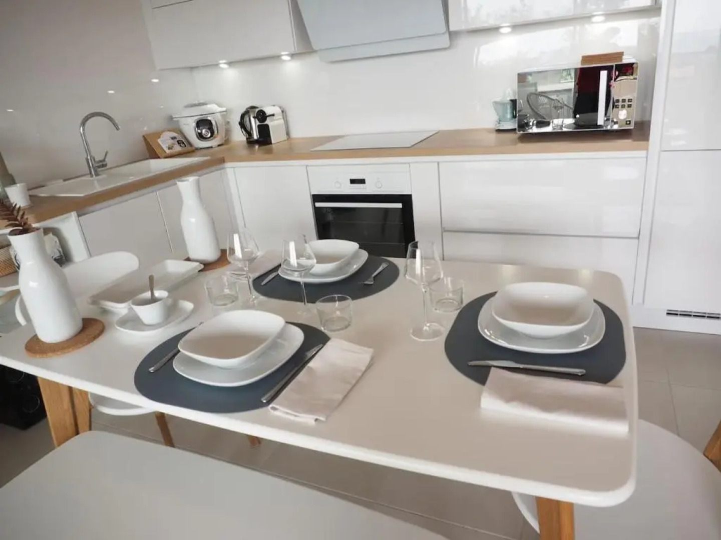 La Londe La Mer : appartement proche plages & vue superbe sur les îles d'or