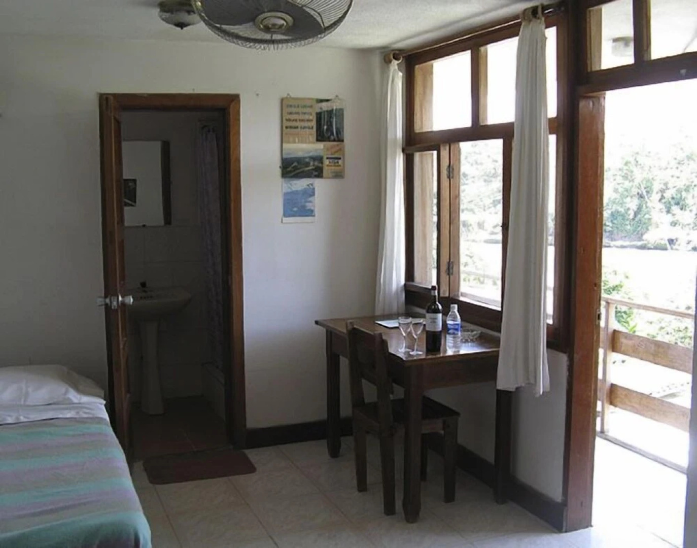 El Albergue Español Hostel