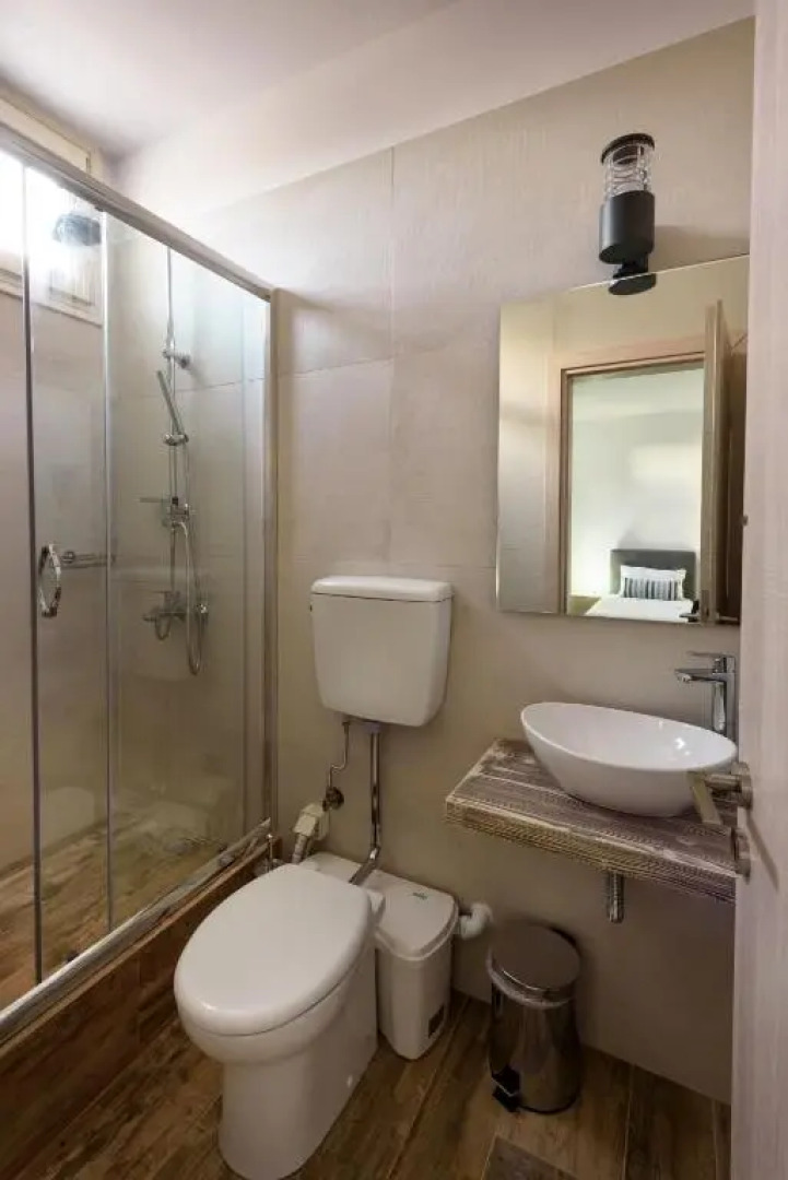 Cycladic Breeze Villas