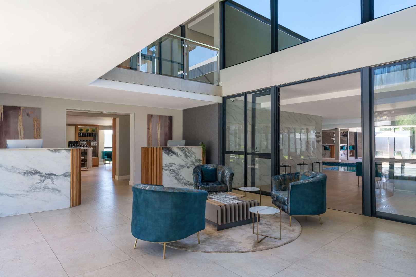 Radisson Hotel and Convention Centre OR Tambo Airport