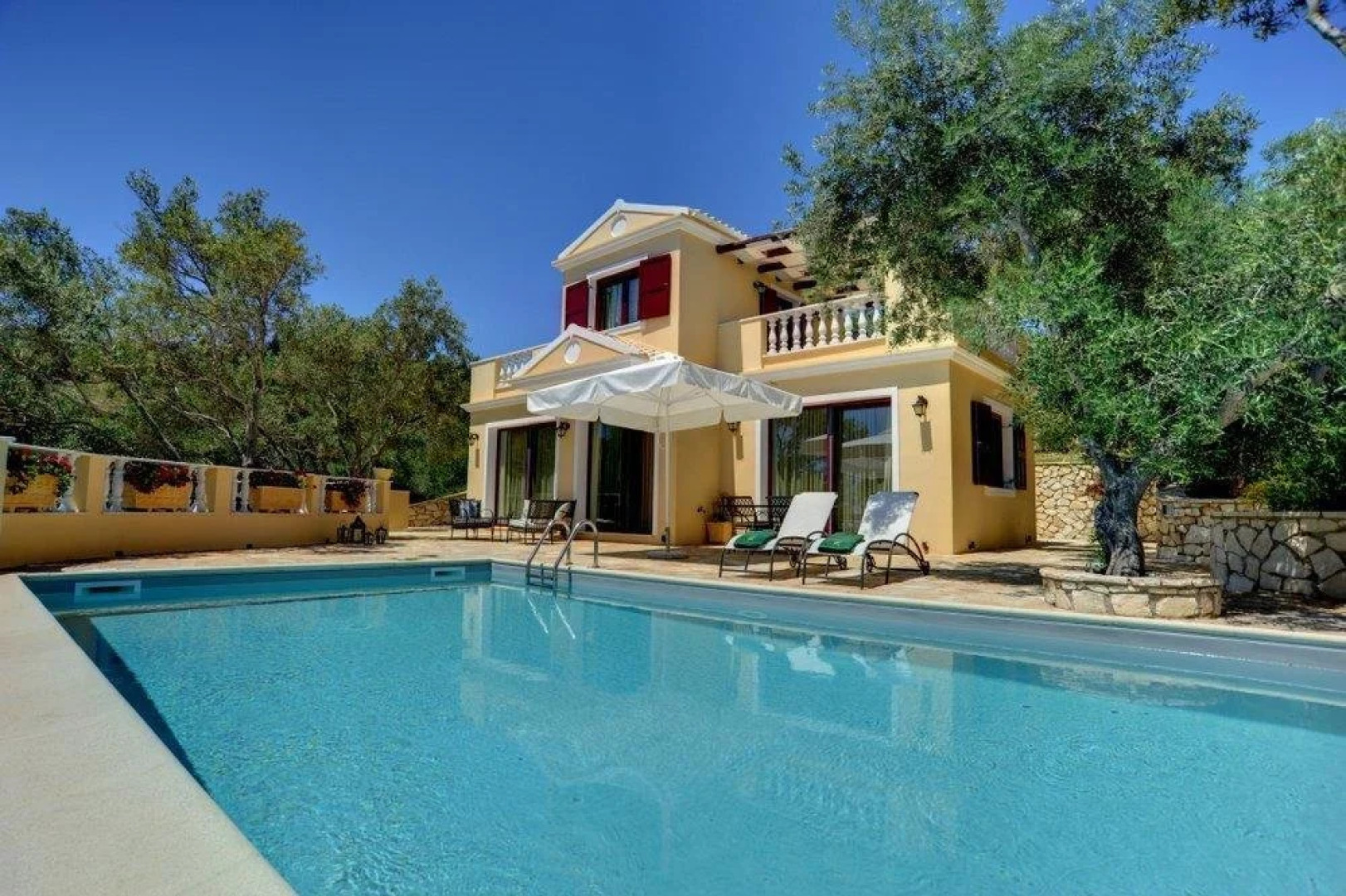 Triena Quality Villas