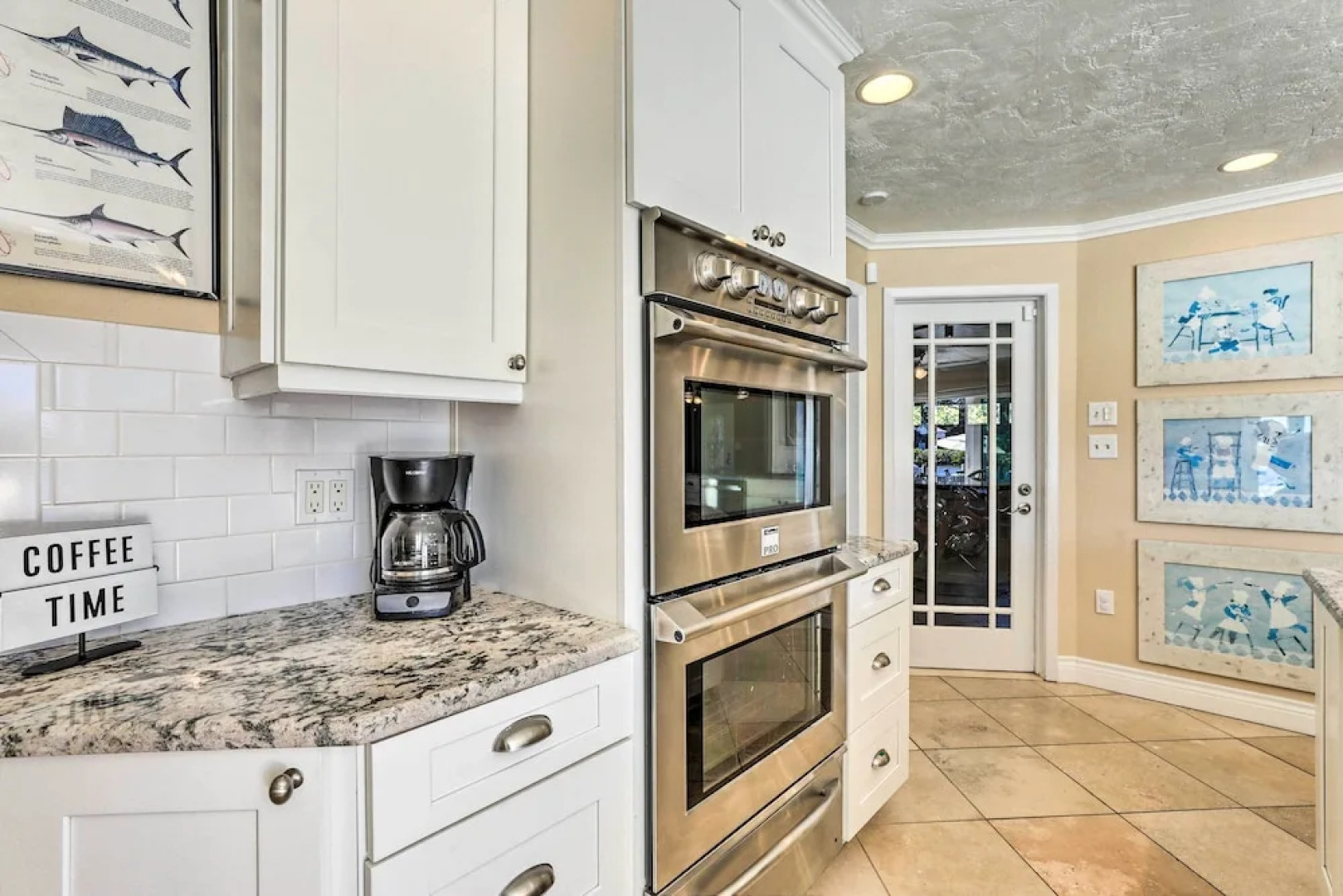 Pool, Dock & Kayaks: Waterfront Palmetto Home