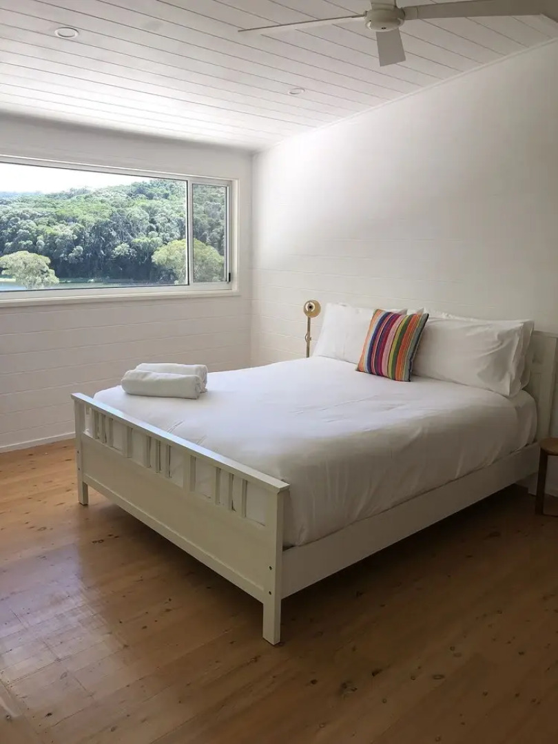 Lake House Watermark Estate Lake Tinaroo