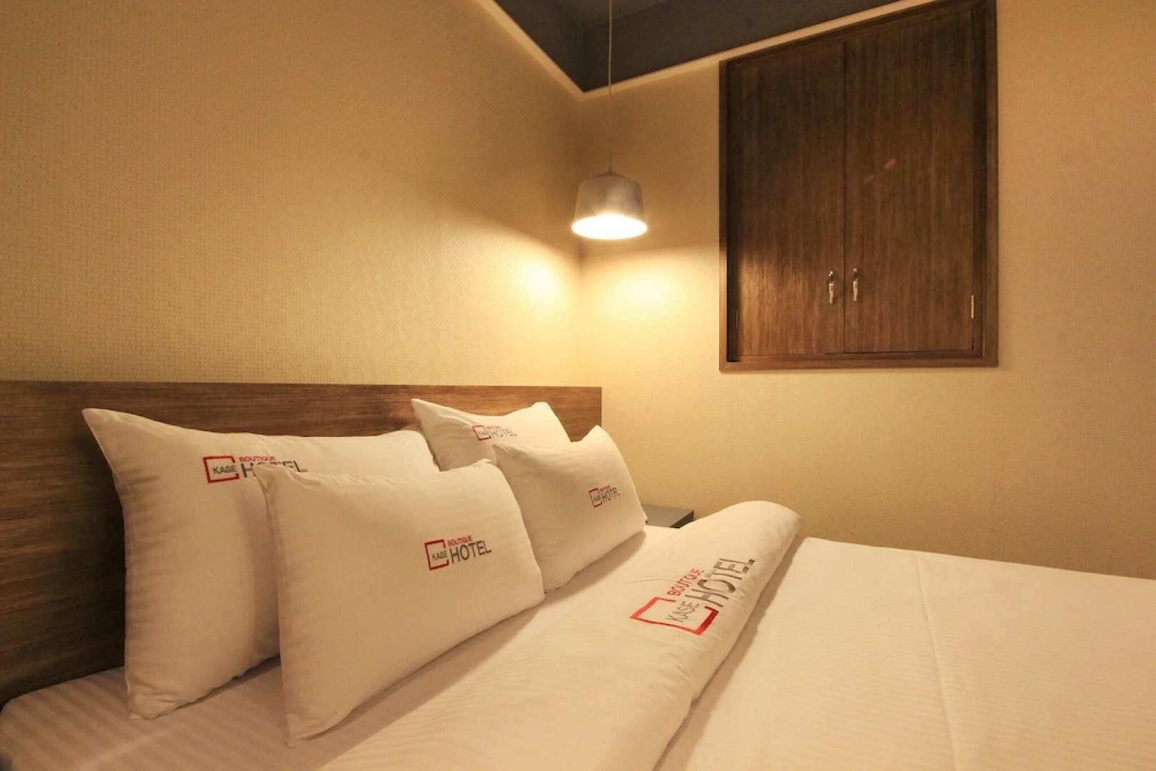 Yeongju Case Business Hotel
