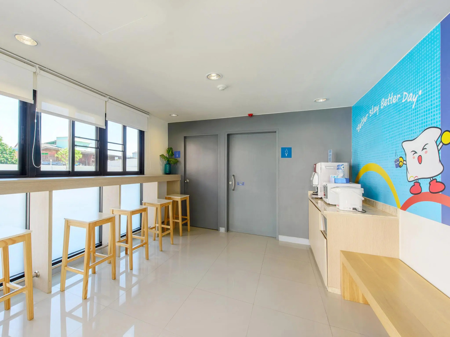 Hop Inn Trang (SHA Extra Plus)