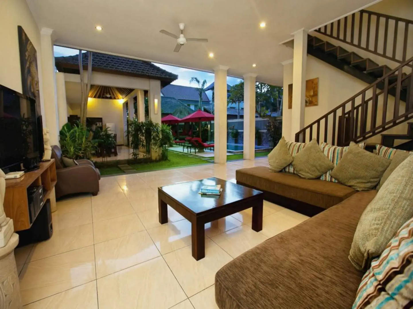 Echo Beach Villa