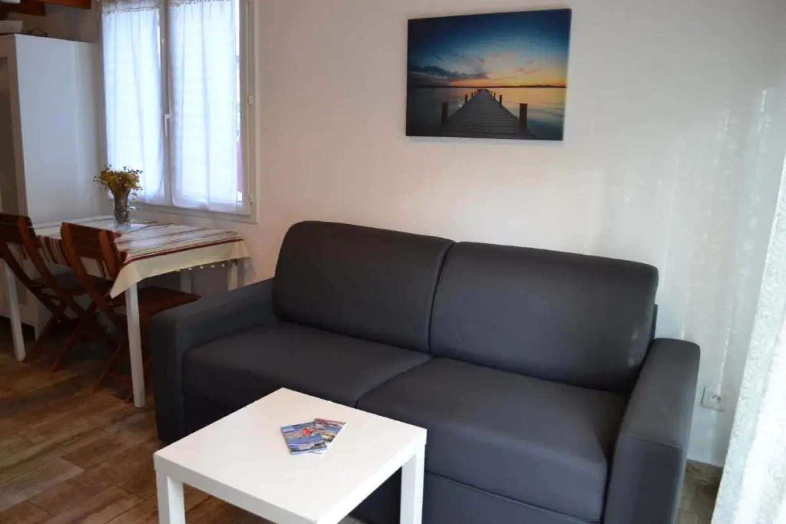 APPARTEMENT LES HIRONDELLES 2KM PLAGE-WiFI-JARDIN-PARKING-DRAPS ET SERVIETTES