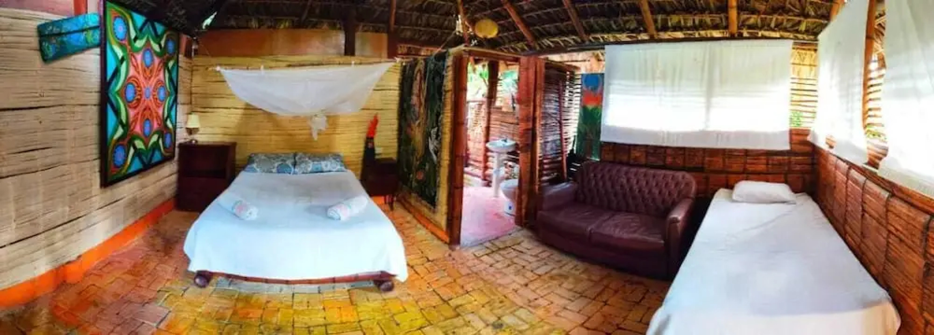 Tropical Biohostel by Rotamundos