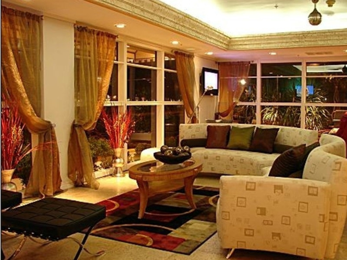 Lauderdale Beachside Hotel