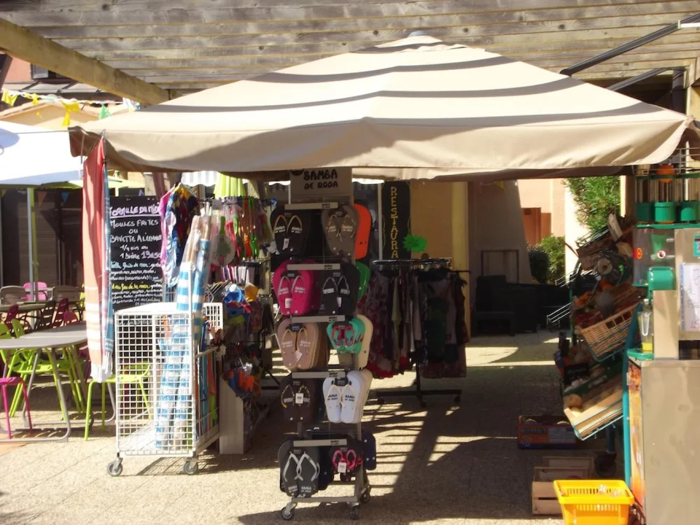 Studio in Leucate, With Wonderful sea View, Shared Pool and Enclosed Garden - 100 m From the Beach