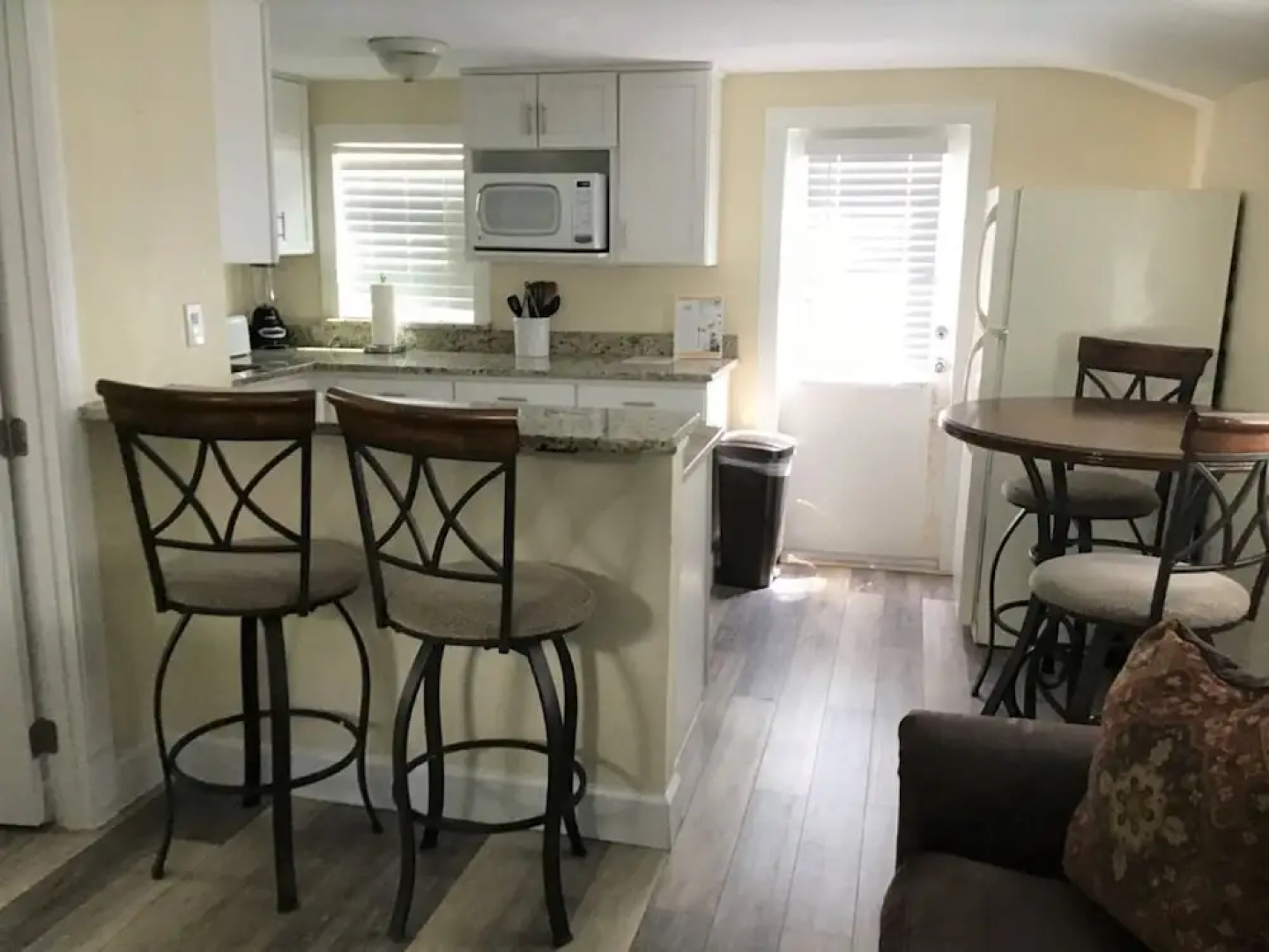 Cottage by the Sea by Beachside Management