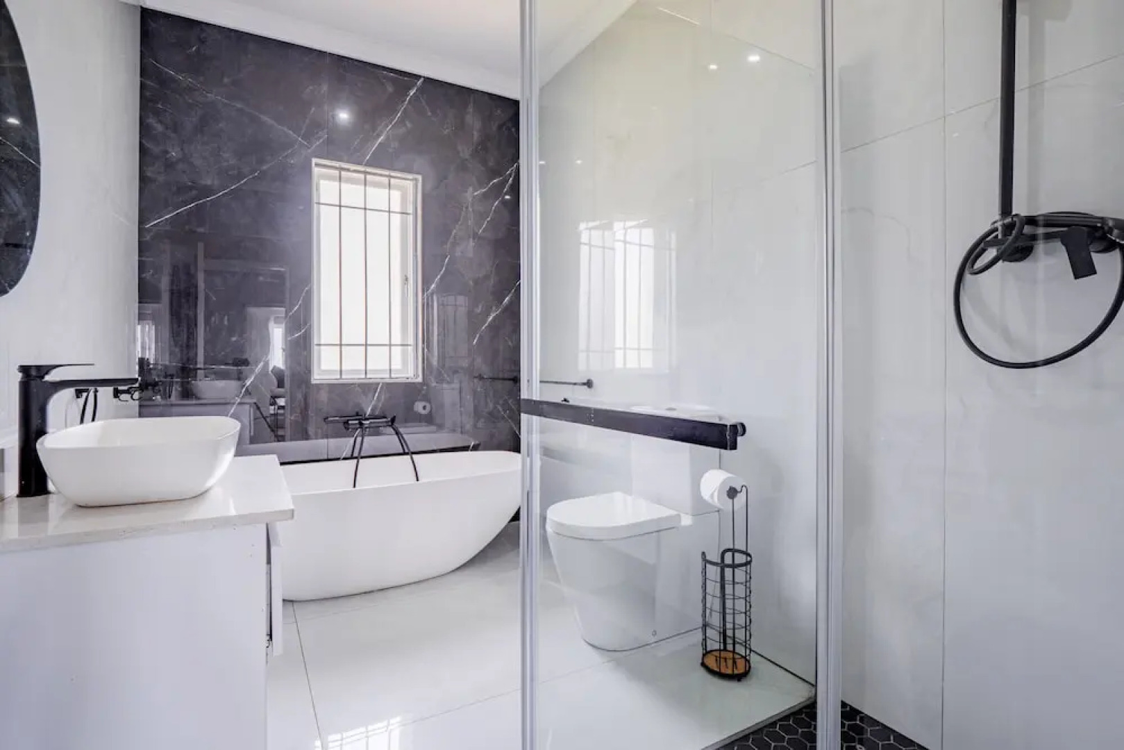 Gemmell Place by HostAgents