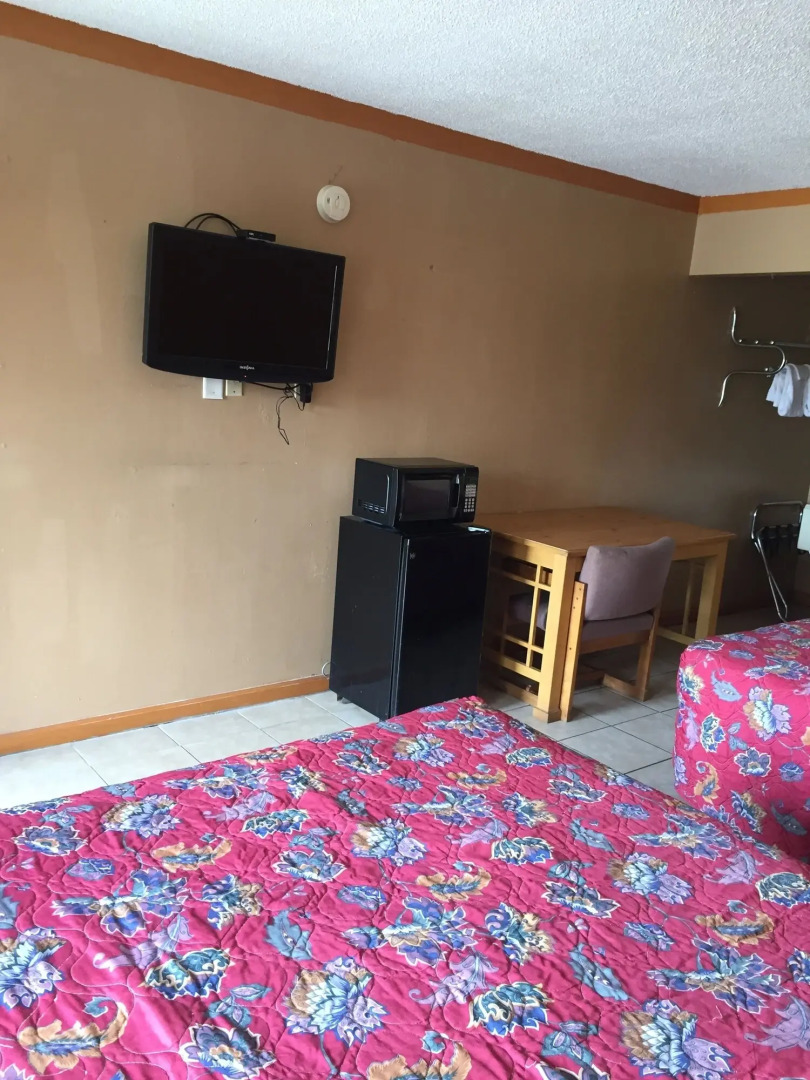 Budget Inn And Suites