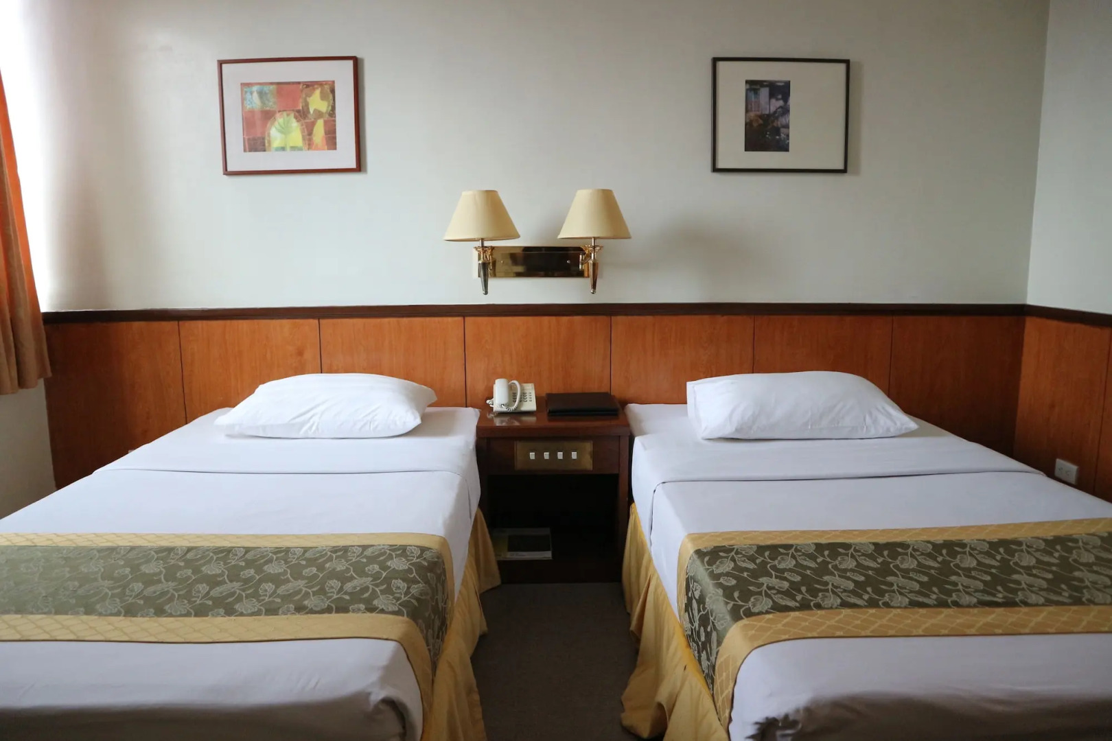 Iloilo Business Hotel