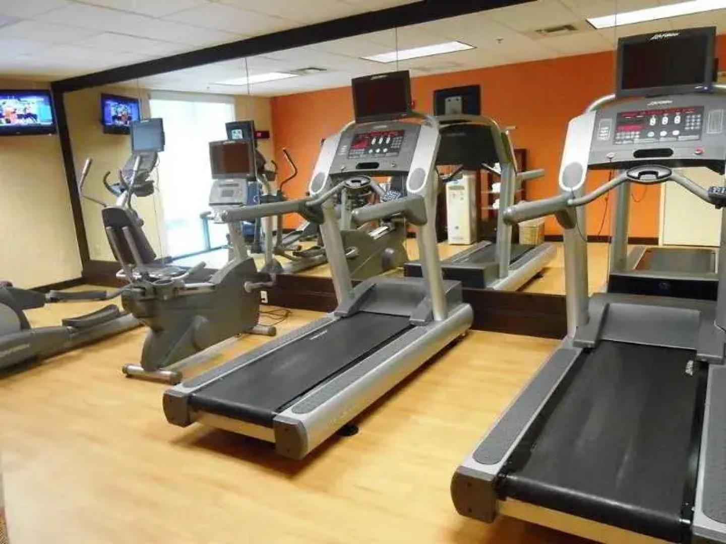 Courtyard Palm Desert