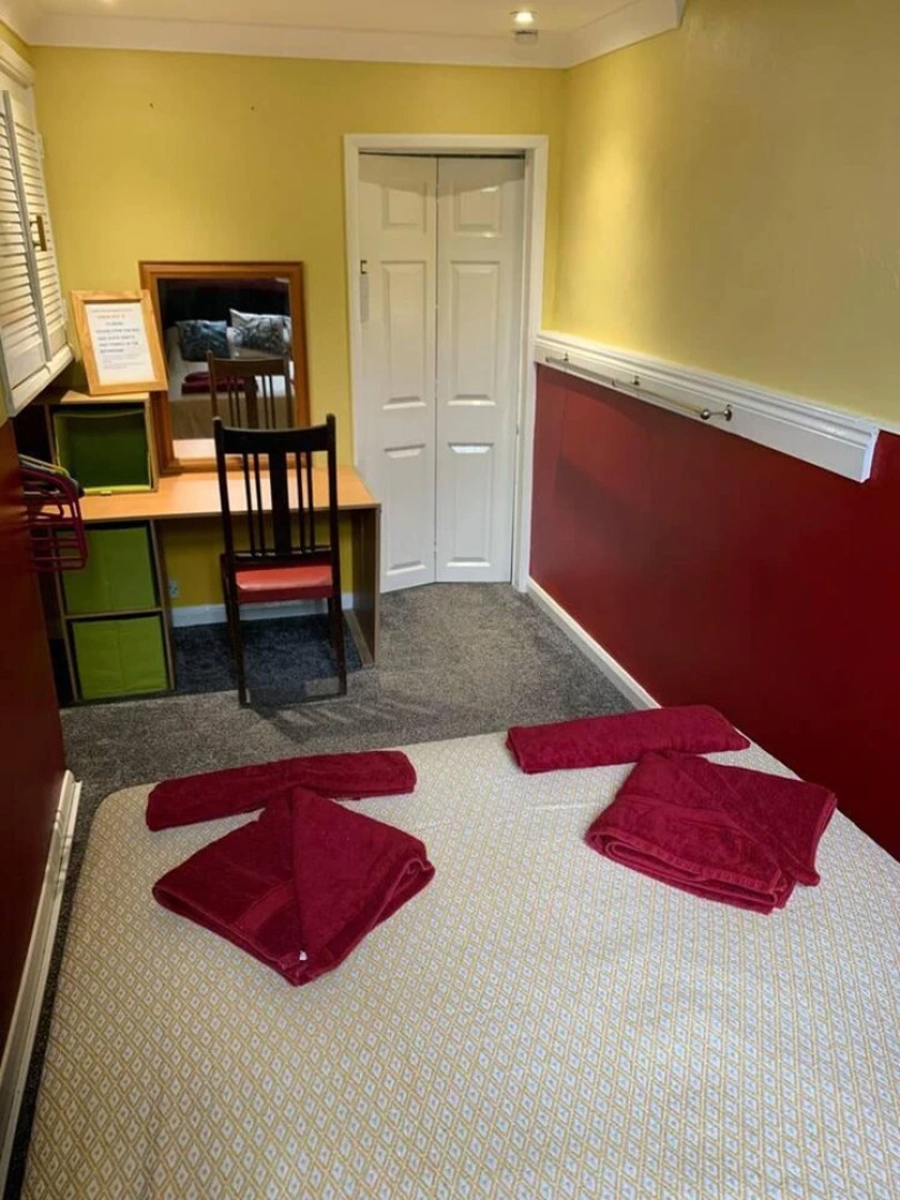 Historical GWR Building - Charming 1 bed Apartment