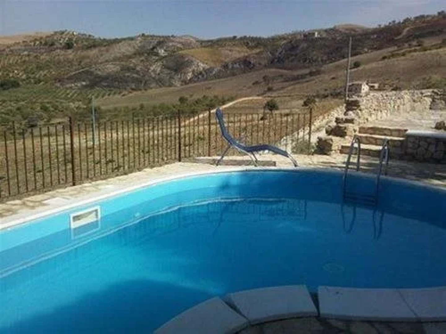 Sicilian White Horse Bed & Breakfast Sicily