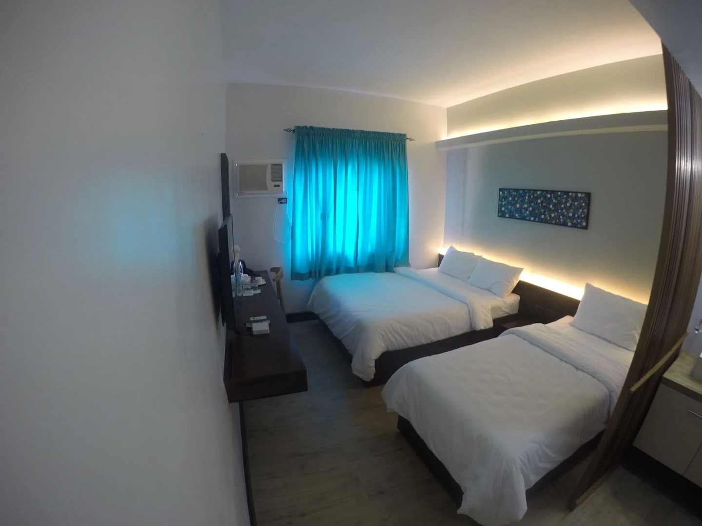 Twin Tides Panglao