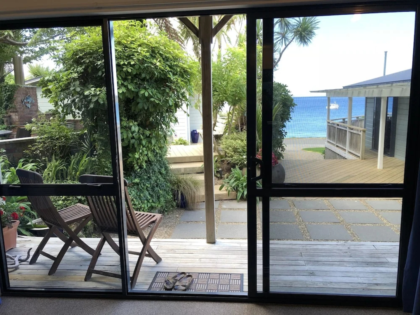 French Pass Beachfront Villas