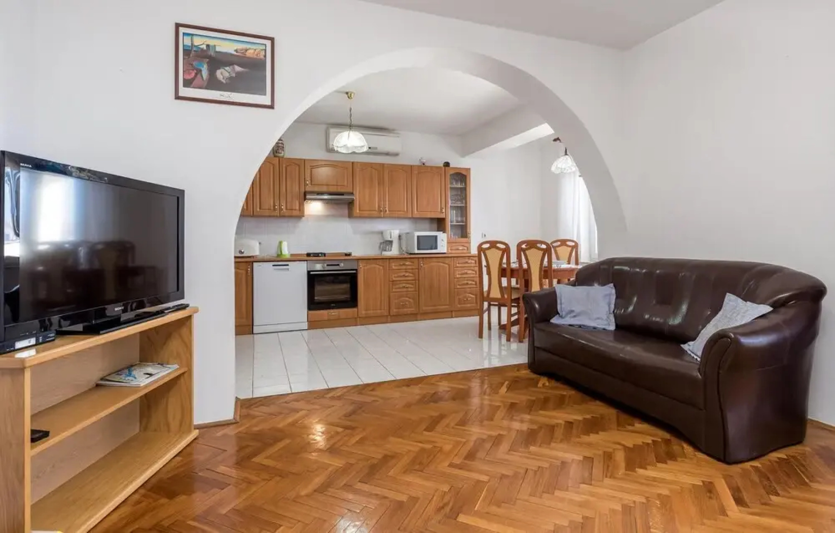 Stunning Home in Sv Juraj With Wifi and 2 Bedrooms